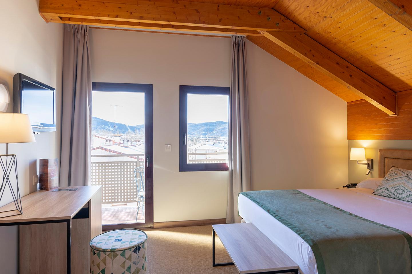 Hotel & Spa Real Хака Экстерьер фото