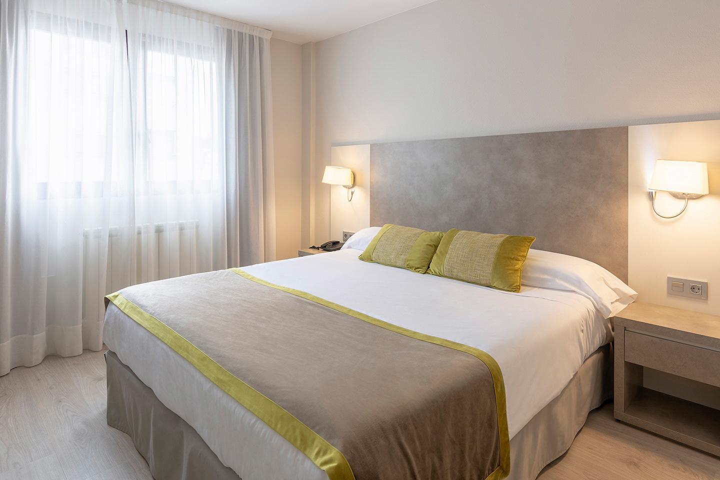 Hotel & Spa Real Хака Экстерьер фото