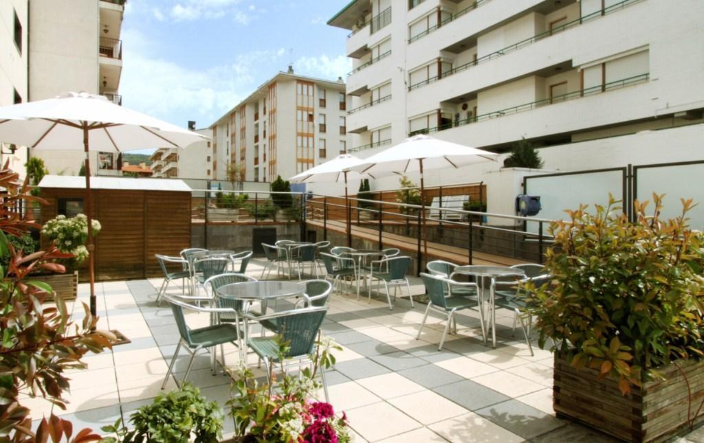 Hotel & Spa Real Хака Экстерьер фото