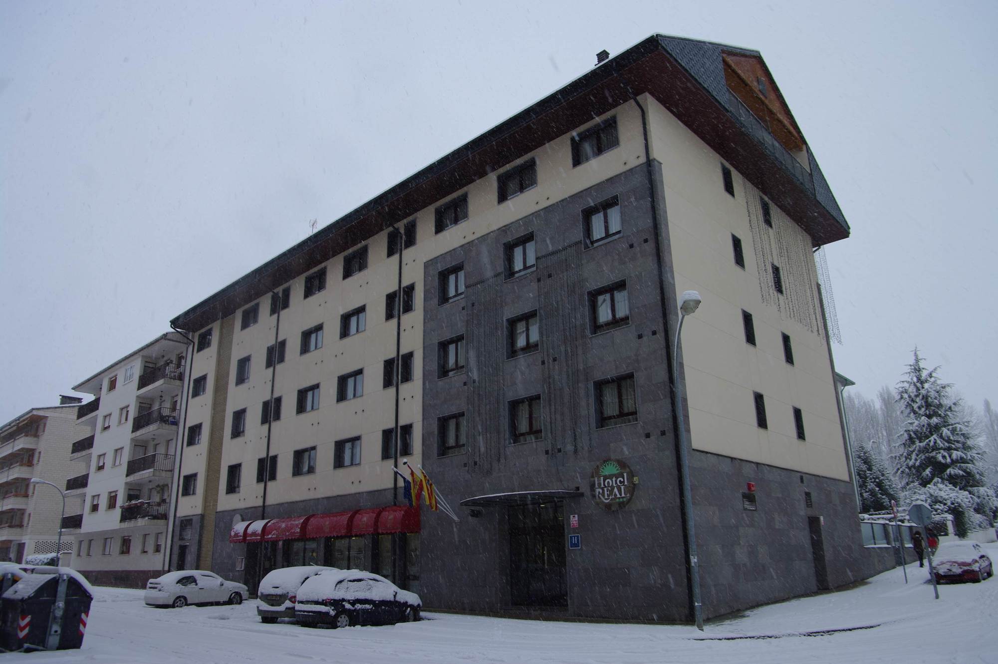 Hotel & Spa Real Хака Экстерьер фото
