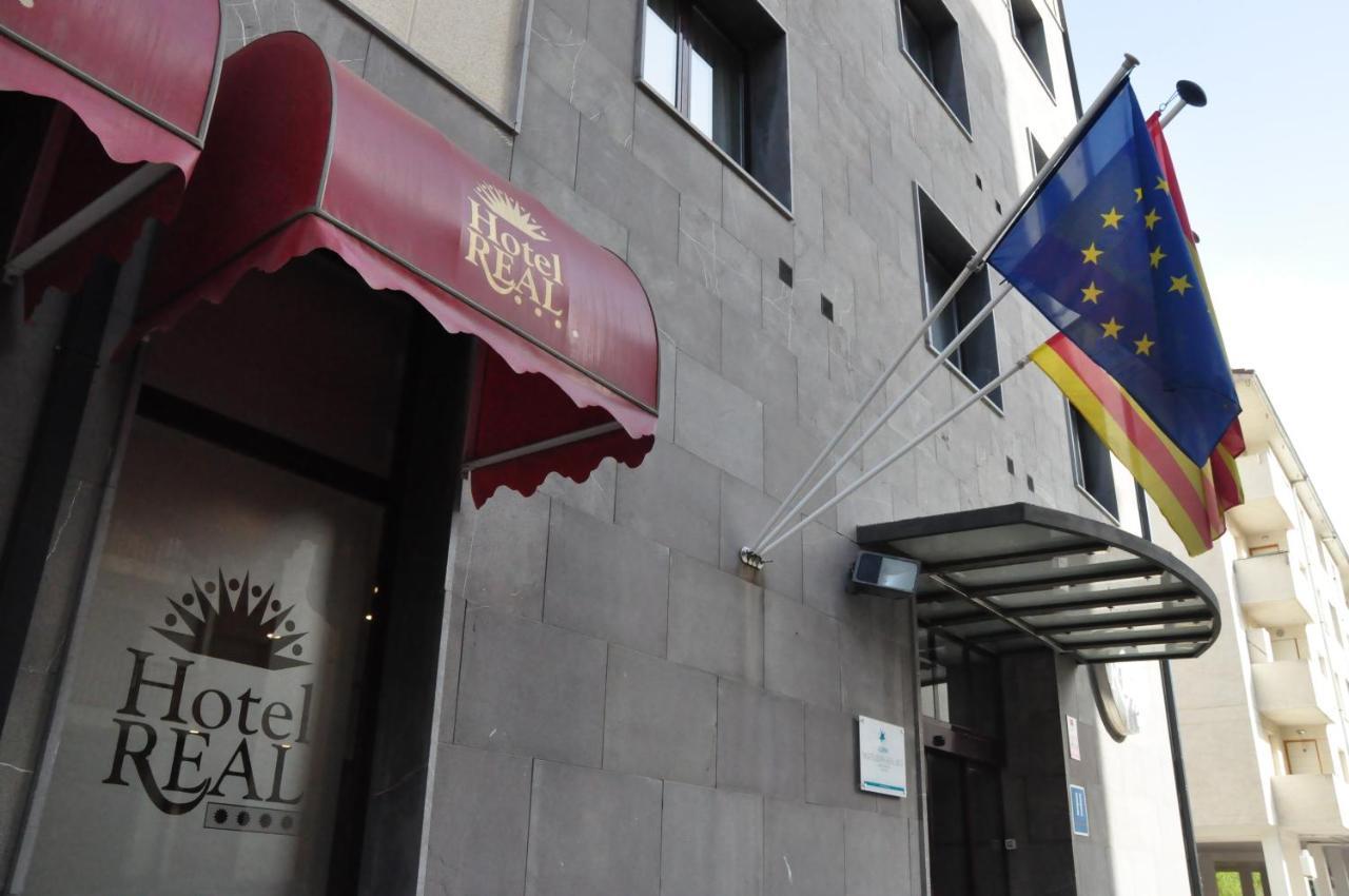 Hotel & Spa Real Хака Экстерьер фото