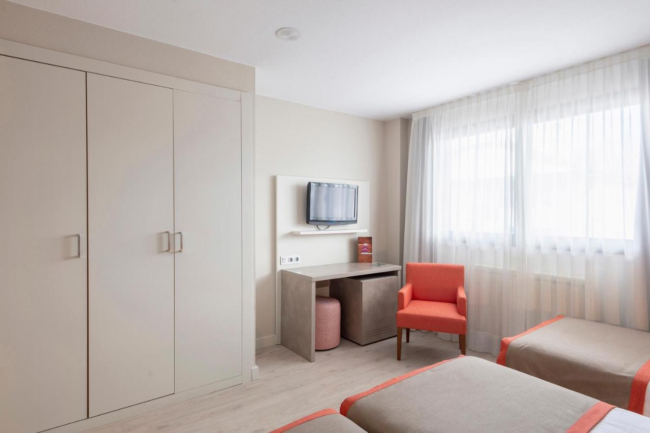 Hotel & Spa Real Хака Экстерьер фото
